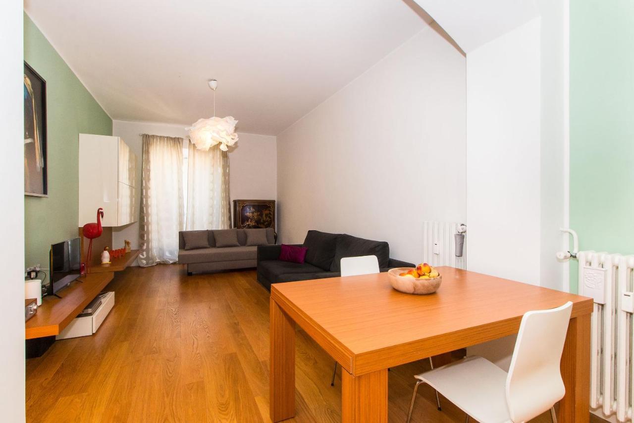 Porta Nuova & Parco Del Valentino Roomy Flat 都灵 外观 照片