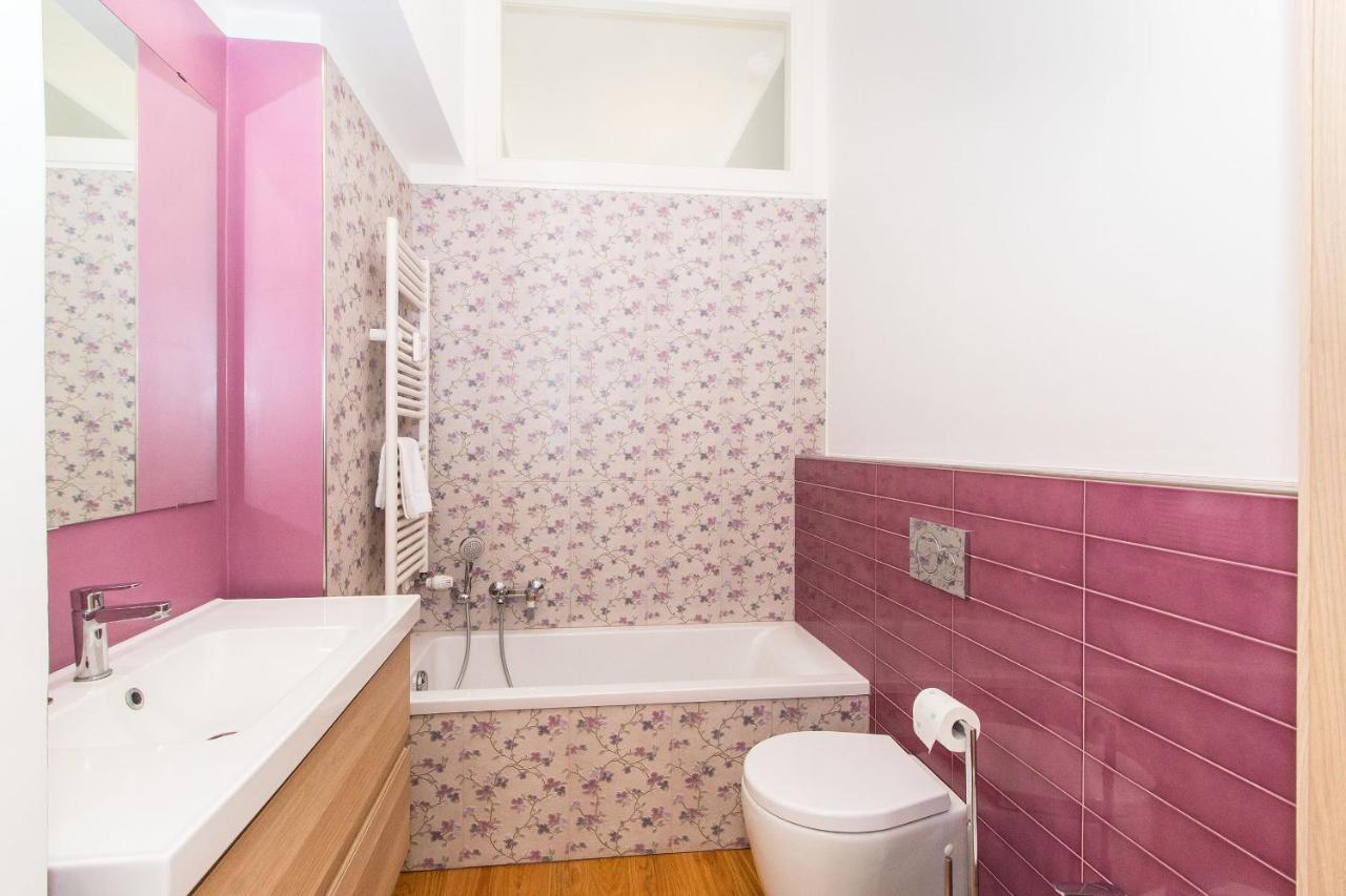 Porta Nuova & Parco Del Valentino Roomy Flat 都灵 外观 照片